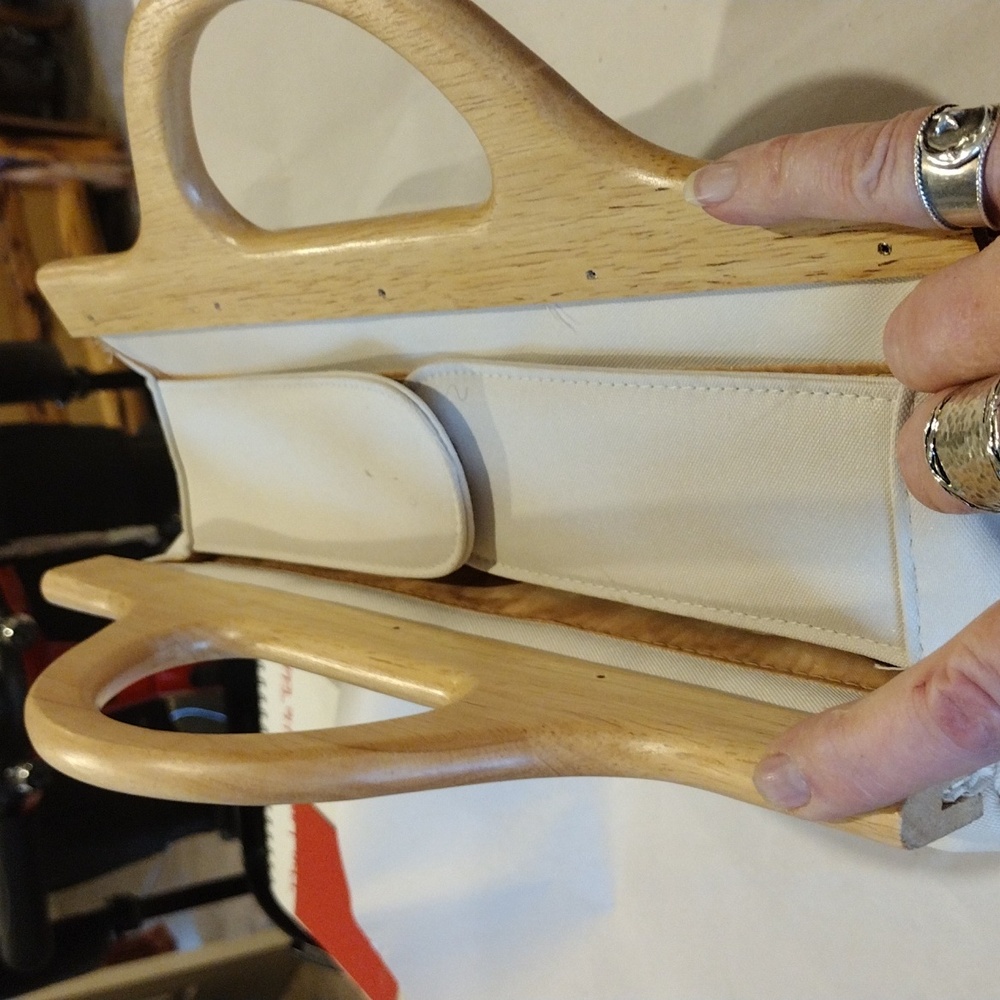 Estee Lauder bag - Picture 3 of 4
